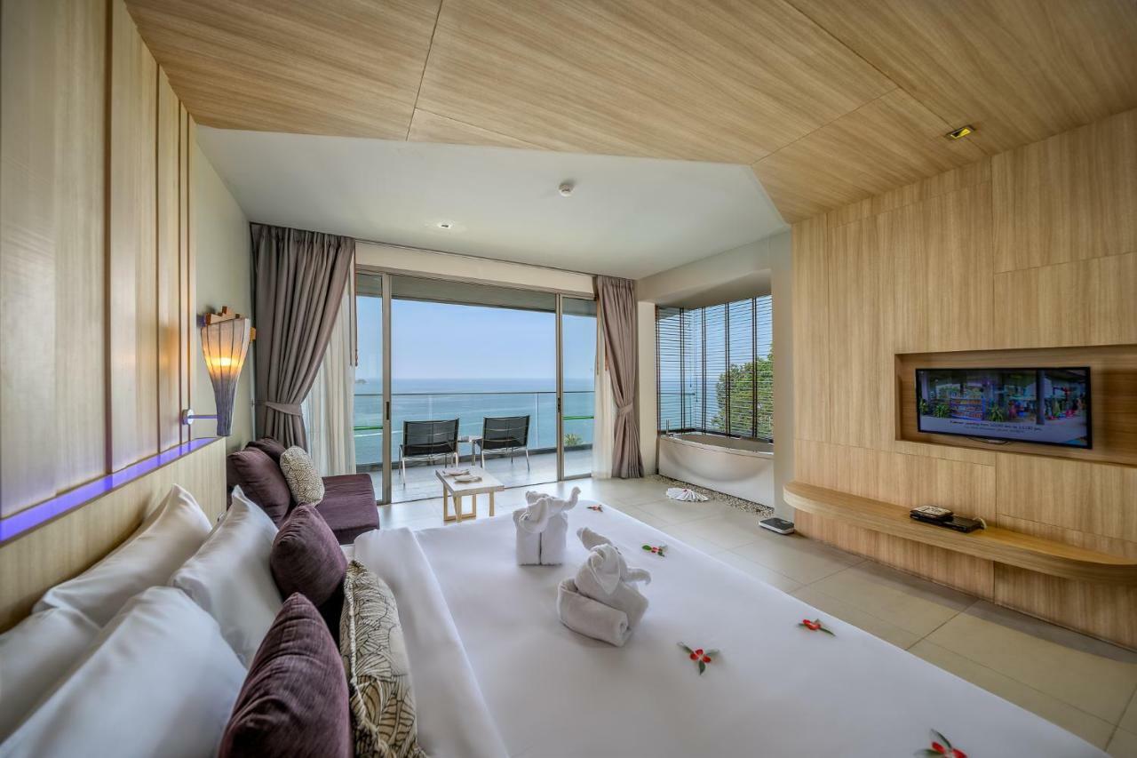 Grand Deluxe Double or Twin Room Sea View